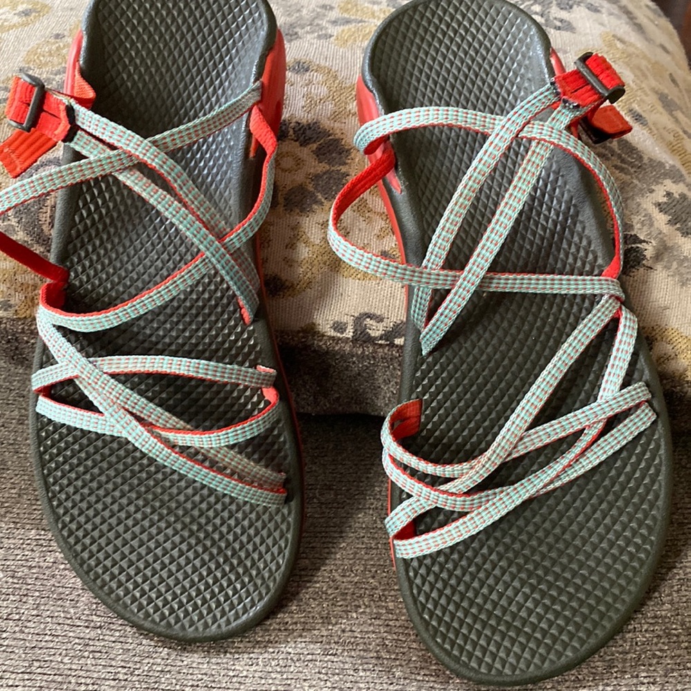 Chaco Women's Wrapsody X Chia turquoise Sz 9 US- worn only handful of times